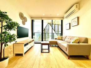 Luxury Living - Beautiful 1BR Apt in Rundle Mall